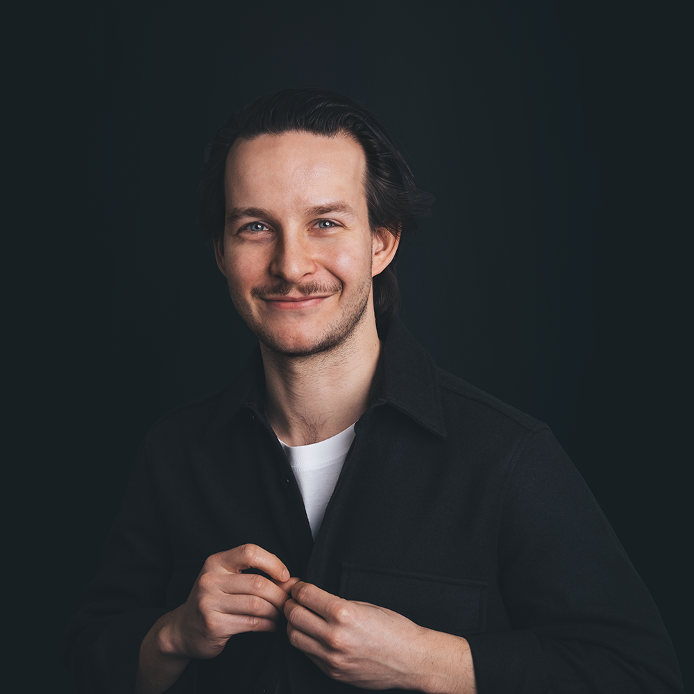 Teodor H&auml;ssler, Art Director