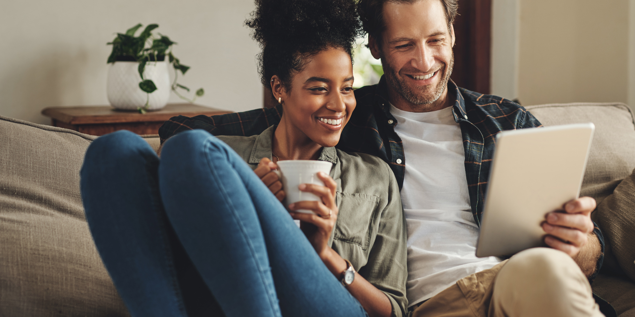 /4aaa32/globalassets/00-global/02-images/11-landing-pages/adobe---cxm-foundation/2023/cxm-landing-page-video-preview.jpg?width=1024&height=1024&mode=max&format=jpg